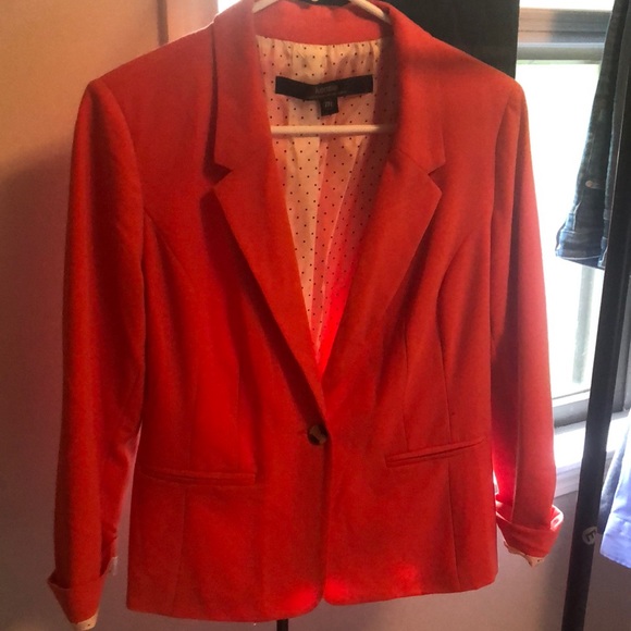 Kenzie three quarter sleeve blazer size medium